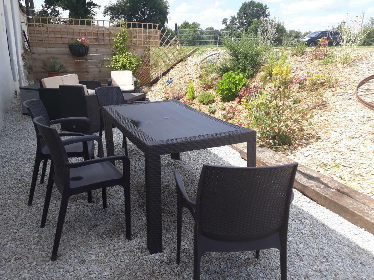 Le Jarrier Apartment - Alpes Mancelles Saint-Georges-le-Gaultier Esterno foto